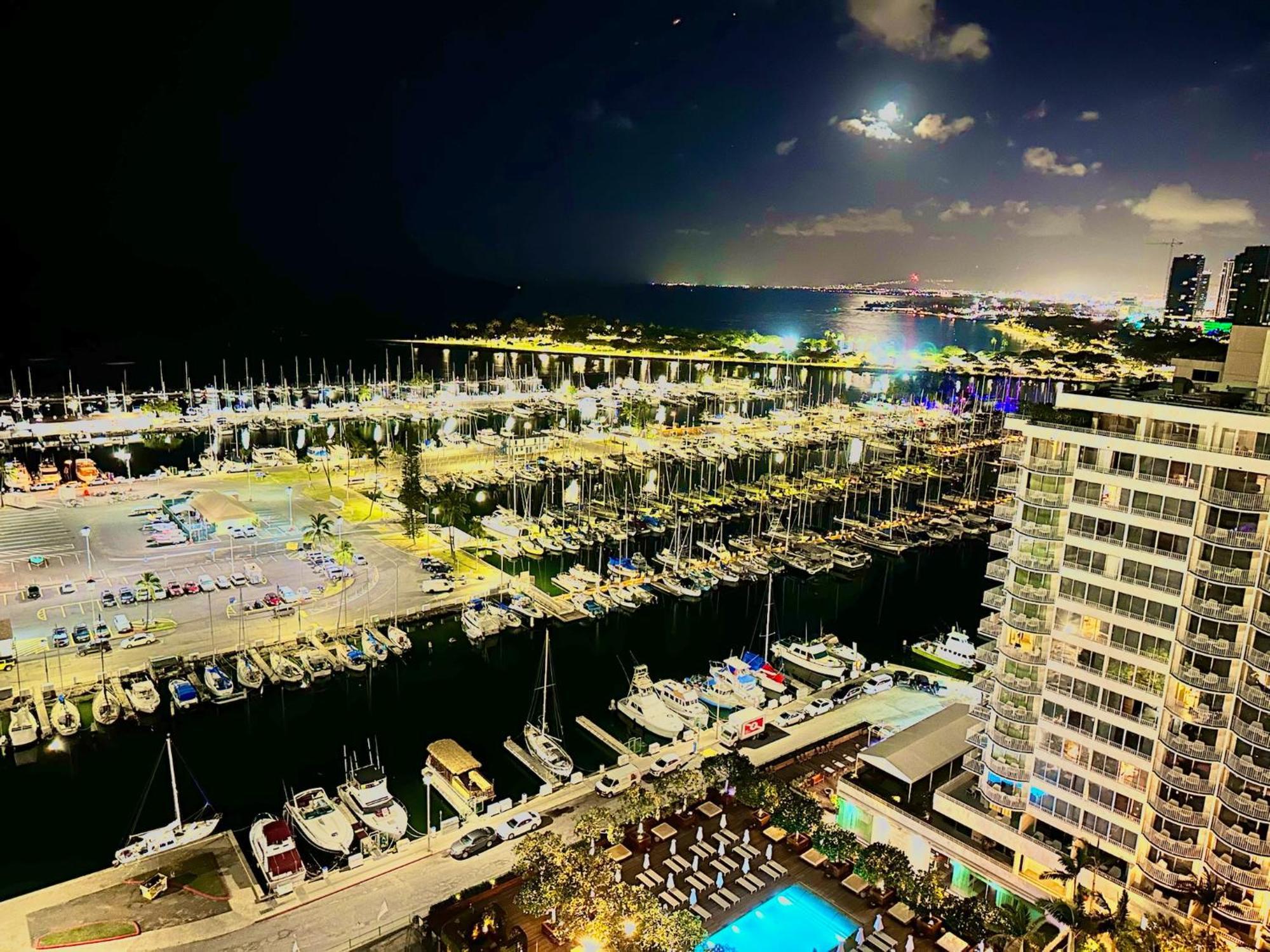 Waikiki Beach Experience! Luxury Oceanview Suite! Honolulu Luaran gambar